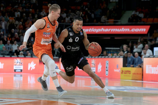 更是一次关 更是一次关