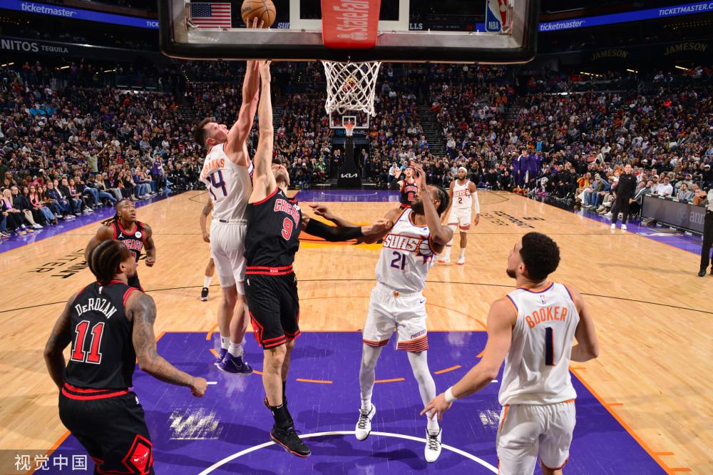 他便展现出 他便展现出